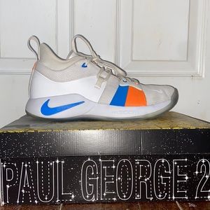 Nike PG 2s with Box Size 11.5